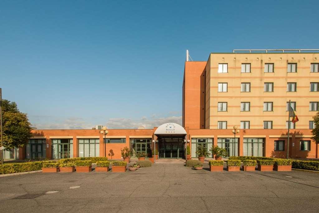 Meditur Hotel Pomezia Eksteriør billede