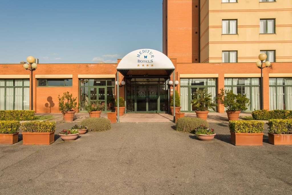 Meditur Hotel Pomezia Eksteriør billede