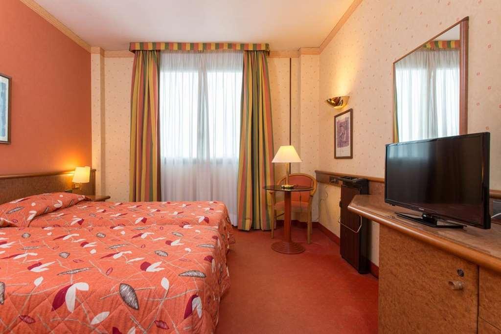 Meditur Hotel Pomezia Værelse billede